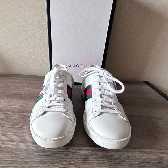 🔥GUCCI Ace Sneaker with Bee Size 39 / US 9 - Picture 15 of 17